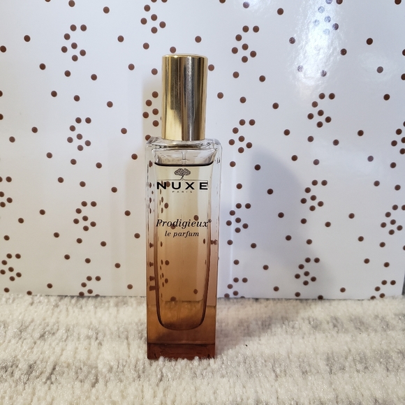 NUXE - Picture 2 of 4